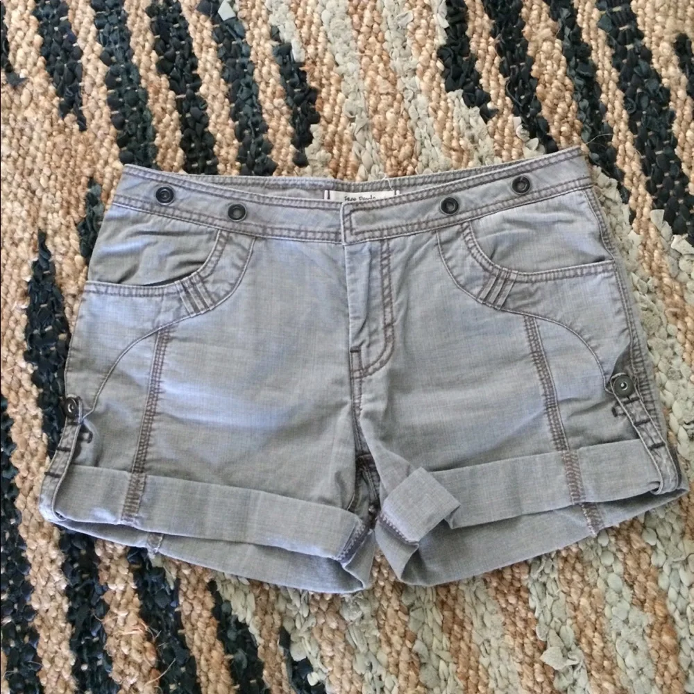 Gray Women's Casual Roll-Cuff Shorts